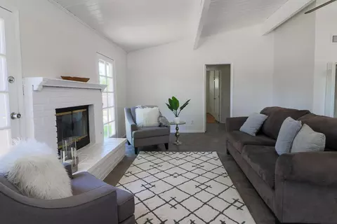 44003 Gadsden Ave, Lancaster, CA 93534 photo 4