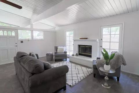 44003 Gadsden Ave, Lancaster, CA 93534 photo 14