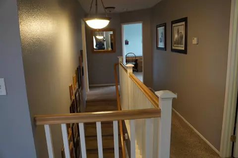 918 Clearview St, Tehachapi, CA 93561 photo 8