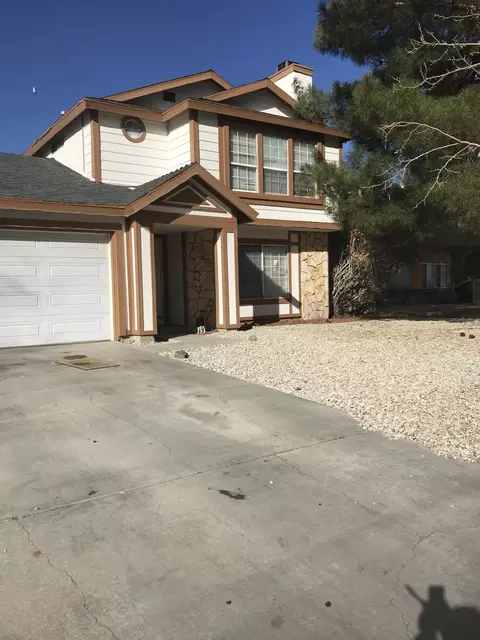 535 E Ivesbrook St, Lancaster, CA 93535 photo 1