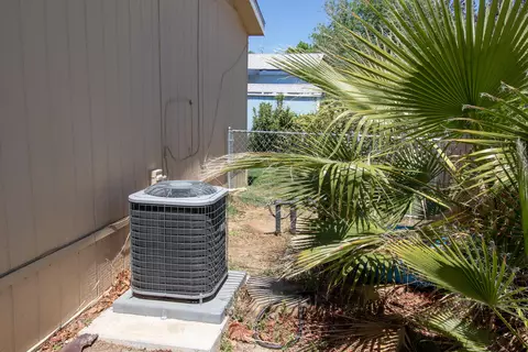 45111 25th St E #SPC 1, Lancaster, CA 93535 photo 4