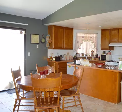 37439 Lilacview Ave, Palmdale, CA 93550 photo 4