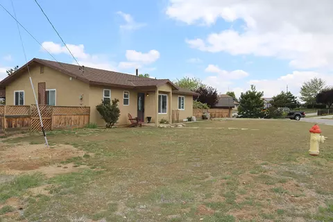 19941 Luana Dr, Tehachapi, CA 93561 photo 3