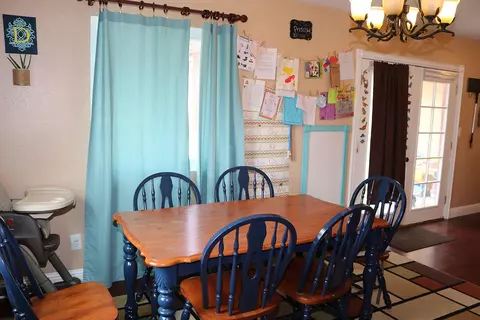 19941 Luana Dr, Tehachapi, CA 93561 photo 2