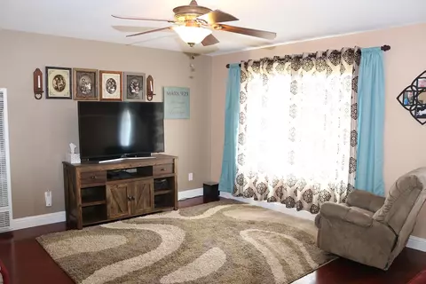 19941 Luana Dr, Tehachapi, CA 93561 photo 10