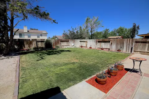 36849 45th St E, Palmdale, CA 93552 photo 17