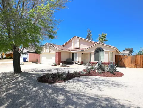 36849 45th St E, Palmdale, CA 93552 photo 2