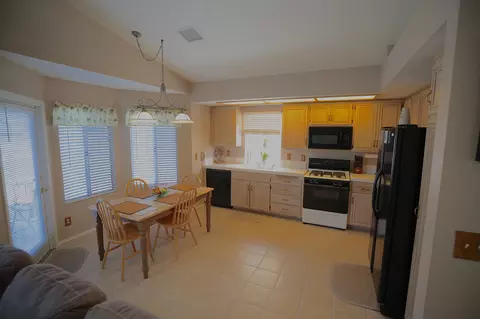 36849 45th St E, Palmdale, CA 93552 photo 4