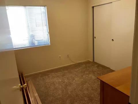 43808 Fallon Dr, Lancaster, CA 93535 photo 20