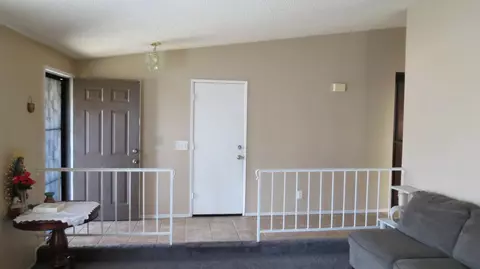 4532 Wrightwood Way, Palmdale, CA 93552 photo 3
