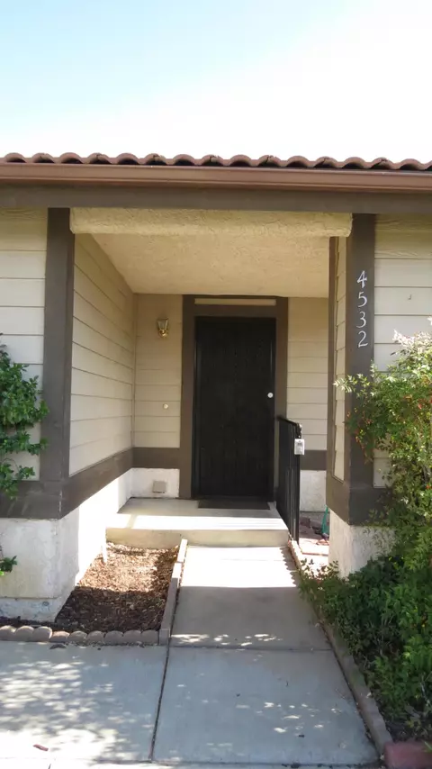 4532 Wrightwood Way, Palmdale, CA 93552 photo 2