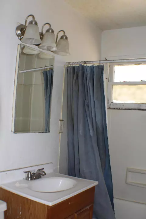 1029 Ave P 5 E, Palmdale, CA 93550 photo 17