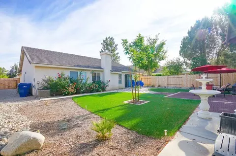6307 Treehaven Ct, Lancaster, CA 93536 photo 14