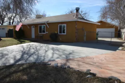 44633 Kingtree Ave, Lancaster, CA 93534 photo 1