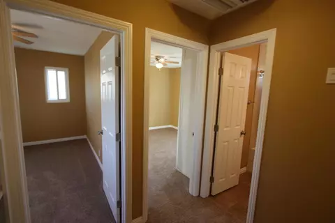 44633 Kingtree Ave, Lancaster, CA 93534 photo 2