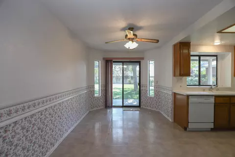 45858 York Pl, Lancaster, CA 93534 photo 12