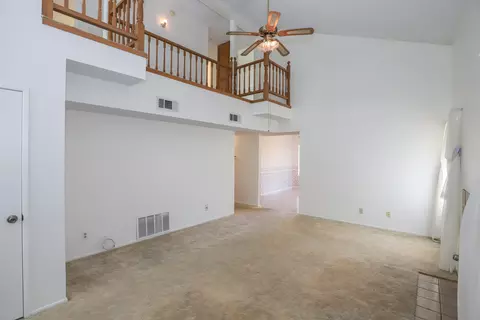 45858 York Pl, Lancaster, CA 93534 photo 16