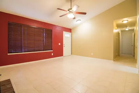 43215 Echard Ave, Lancaster, CA 93536 photo 8