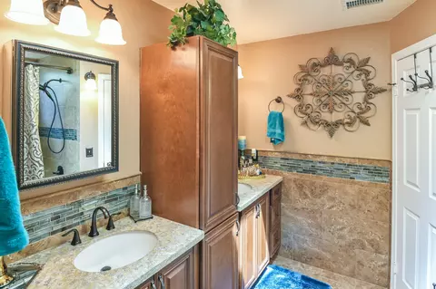 32904 Old Miner Rd, Acton, CA 93510 photo 19