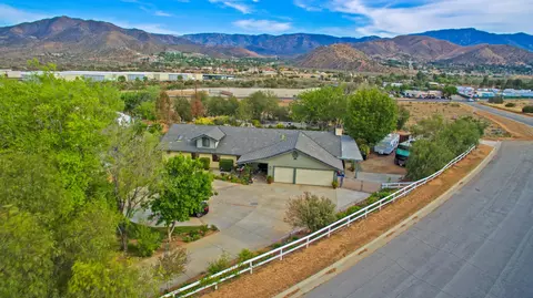 32904 Old Miner Rd, Acton, CA 93510 photo 3