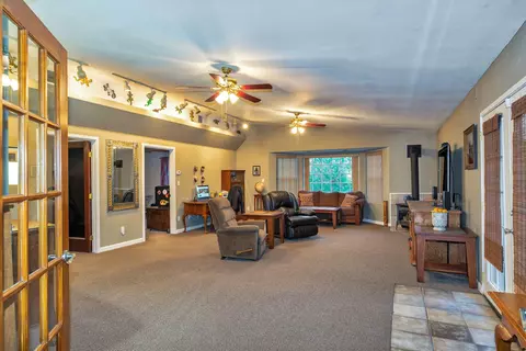 21908 Golden Star Blvd, Tehachapi, CA 93561 photo 4
