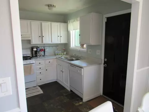 344 Landsford St, Lancaster, CA 93535 photo 16