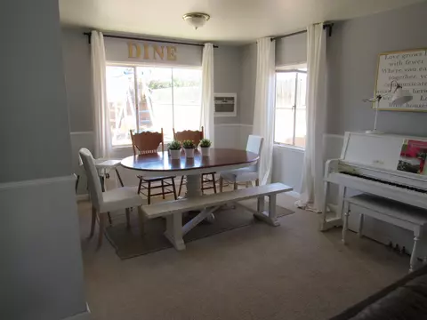 344 Landsford St, Lancaster, CA 93535 photo 11