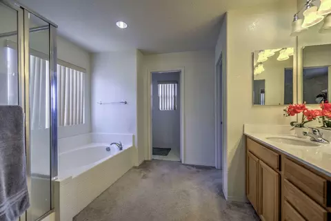 2829 Emerald Ln, Lancaster, CA 93535 photo 19