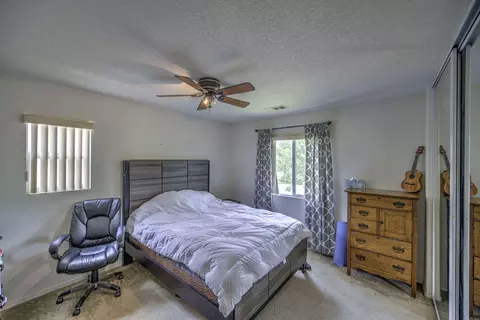 2829 Emerald Ln, Lancaster, CA 93535 photo 22