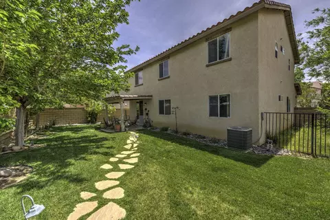 2829 Emerald Ln, Lancaster, CA 93535 photo 27