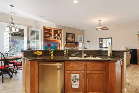 41702 Firenze St, Lancaster, CA 93536 photo 13