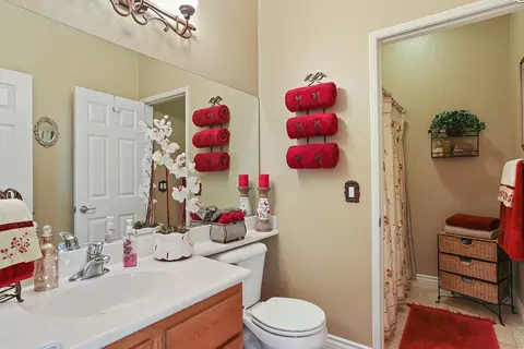 41702 Firenze St, Lancaster, CA 93536 photo 16