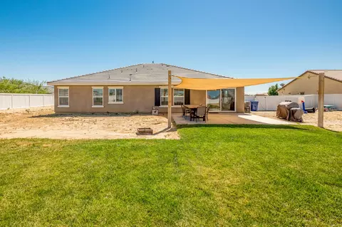 43339 E 16th St, Lancaster, CA 93535 photo 23