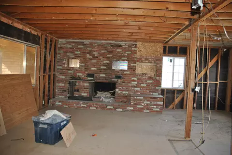 42504 E 8th St, Lancaster, CA 93535 photo 5