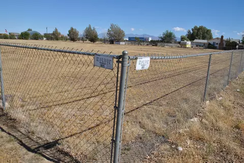 42504 E 8th St, Lancaster, CA 93535 photo 10