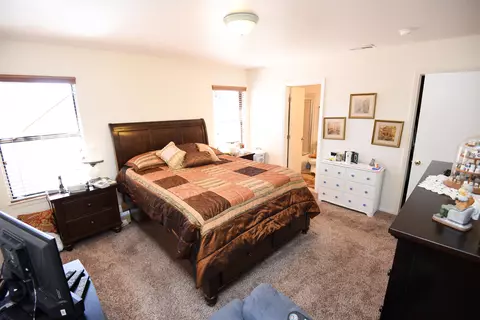 4860 E Ave R-2, Palmdale, CA 93552 photo 17