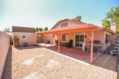 4860 E Ave R-2, Palmdale, CA 93552 photo 21