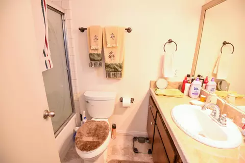 4860 E Ave R-2, Palmdale, CA 93552 photo 18