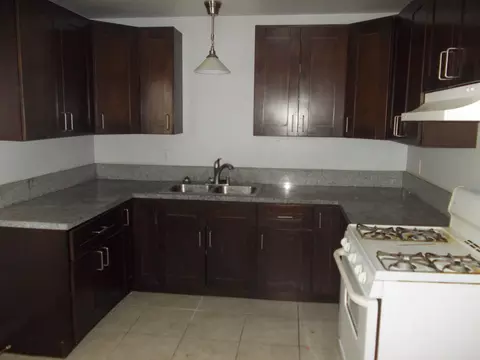 44345 Benald St, Lancaster, CA 93535 photo 5