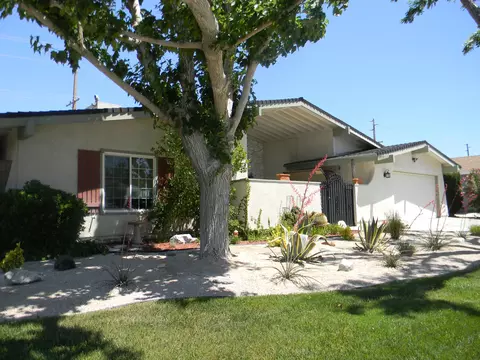 44150 Fenner Ave, Lancaster, CA 93536 photo 1
