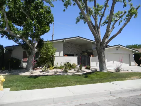 44150 Fenner Ave, Lancaster, CA 93536 photo 3