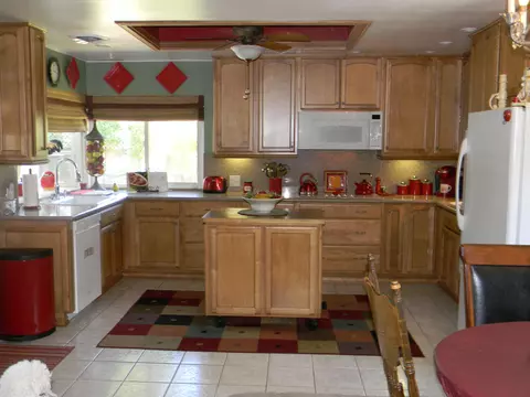 44150 Fenner Ave, Lancaster, CA 93536 photo 13