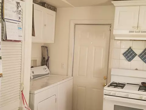 221 W Kettering St, Lancaster, CA 93534 photo 8