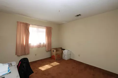 1210 Franklin Ave, Lancaster, CA 93535 photo 11