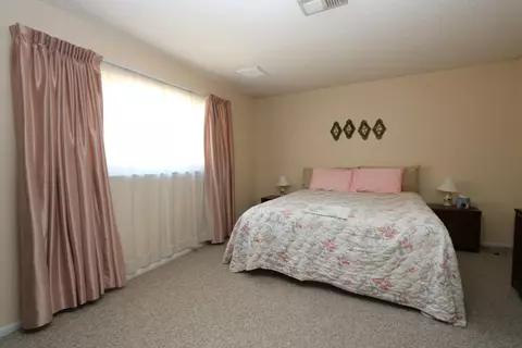 1210 Franklin Ave, Lancaster, CA 93535 photo 12