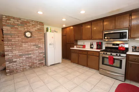 1210 Franklin Ave, Lancaster, CA 93535 photo 7