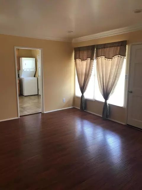 1309 W Ivesbrook St, Lancaster, CA 93534 photo 9