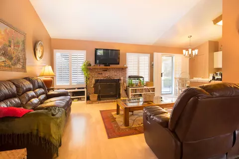 776 Avenue K4 E, Lancaster, CA 93535 photo 3