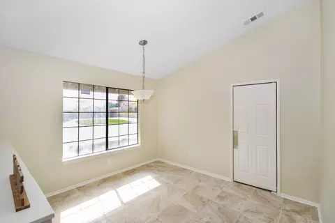 36027 E 43rd St, Palmdale, CA 93552 photo 6