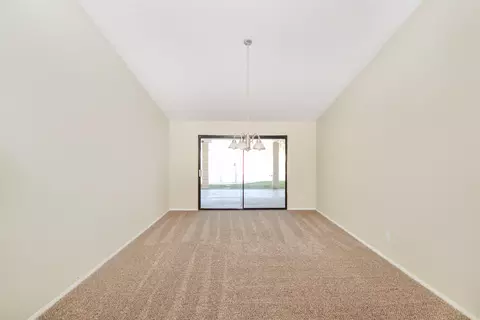 36027 E 43rd St, Palmdale, CA 93552 photo 7